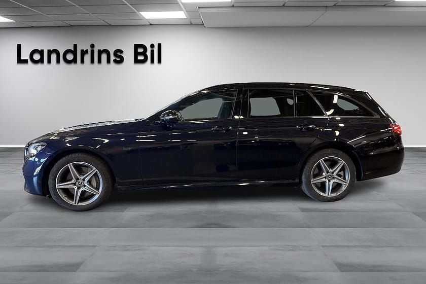 Bild 4 av Mercedes-Benz E 300 T de 4MATIC 9G-Tronic AMG