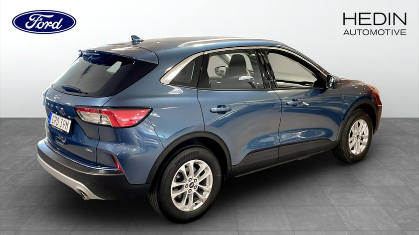 Bild 2 av Ford Kuga Plug-In Hybrid 2.5 FWD 225HK Titanium B-Kamera