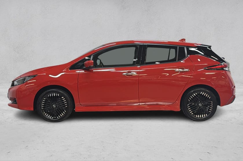 Bilde 2 av Nissan Leaf e+ 62kWh Tekna /360kam/ACC/LED/Apple/Keyless/Norsk/+