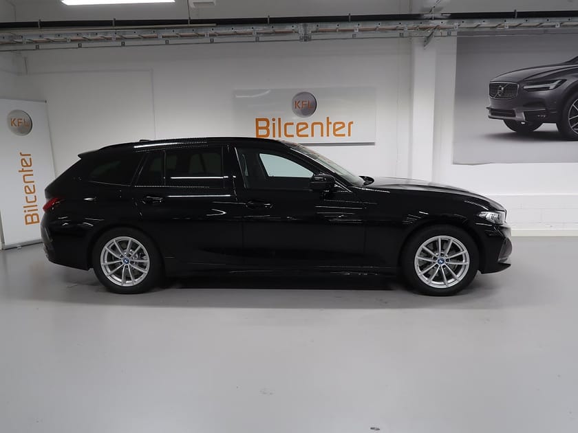 Bild 5 av BMW 330e xDrive Touring