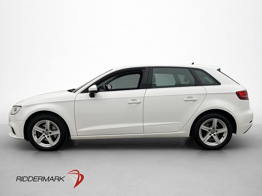 Bild 4 av Audi A3 Sportback 35 TFSI 150hk Proline P-Sensor Farthållare