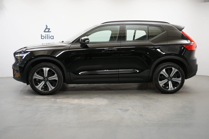 Bild 2 av Volvo XC40 Recharge Core, Baklucka elmanövrerad, Navigation