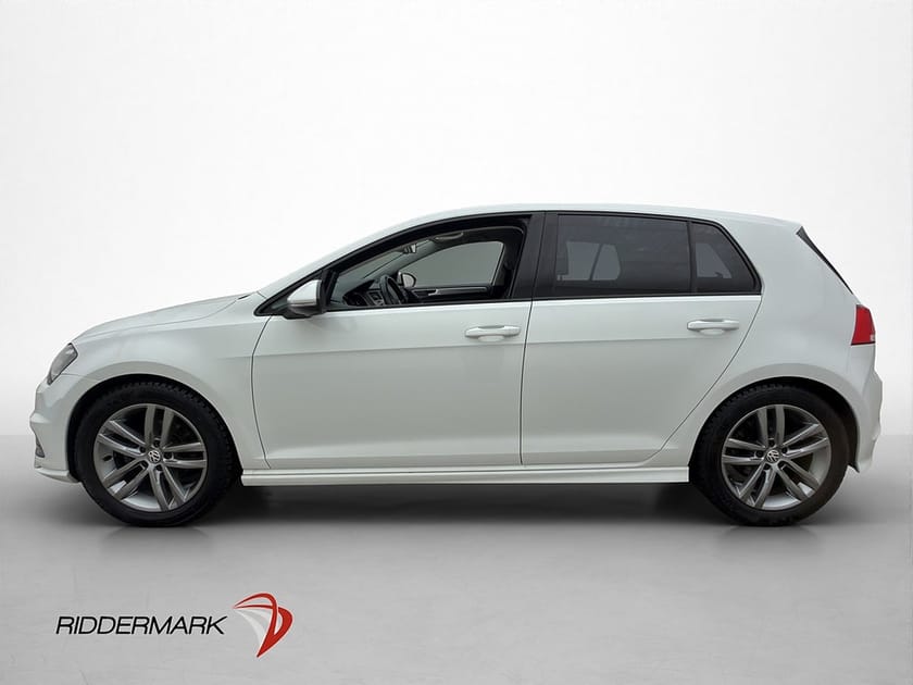 Bild 4 av Volkswagen Golf 1.2 TSI 105hk R-Line Adaptiv farthållare