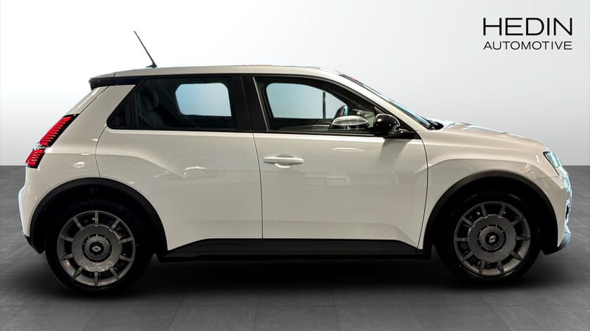 Bild 3 av Renault 5 E-Tech R5 EVOLUTION 40kWh KAMPANJ 3190:-/MÅN PRIVATLEASING