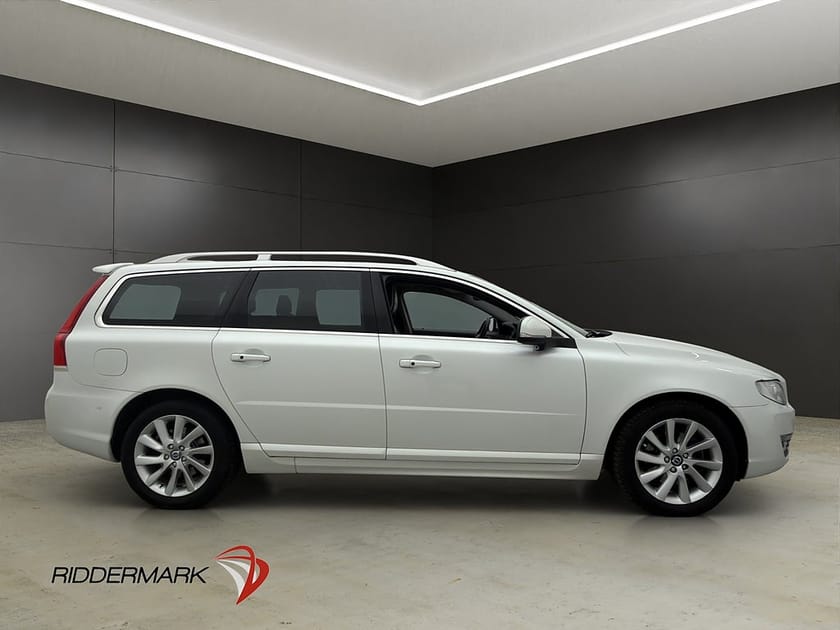 Bild 5 av Volvo V70 D4 Inscription VOC D-Värm T-Lucka Navi Skinn Drag