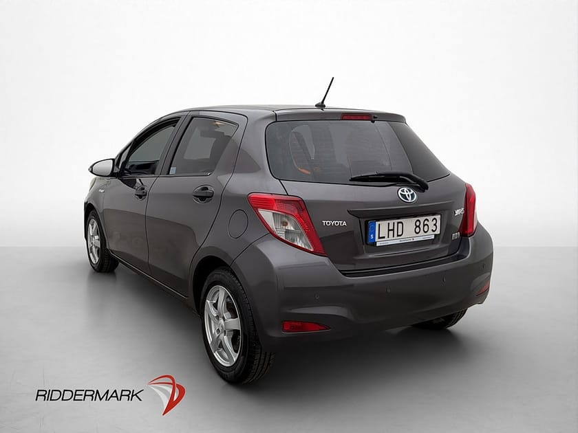 Bild 5 av Toyota Yaris Hybrid e-CVT 101hk Life Låg-Årsskatt 0.35 l/mil
