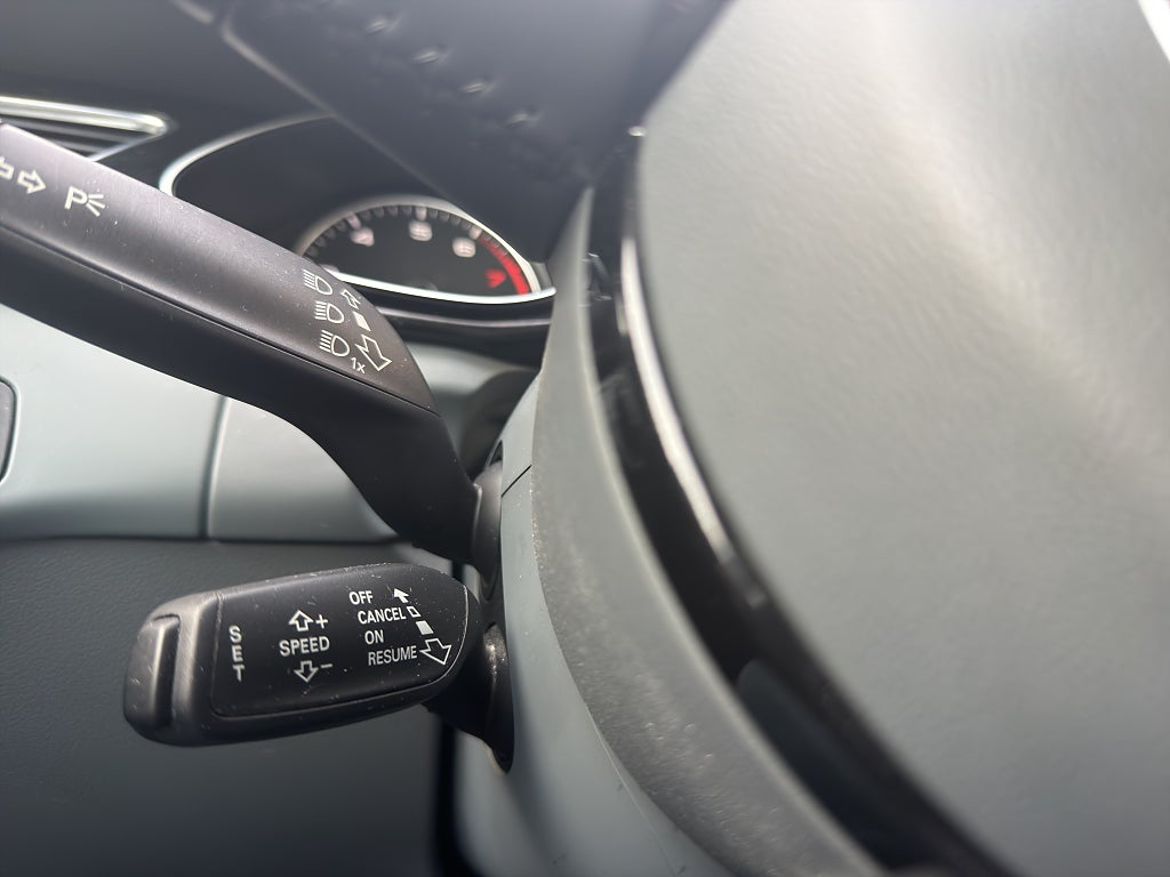 Audi A4 Sedan, bild 15 av 17