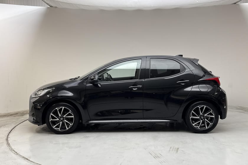 Bild 2 av Toyota Yaris Hybrid 1.5 5dr (116hk) Active Plus
