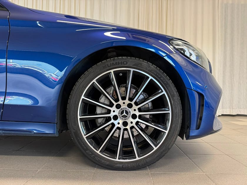 Bild 4 av Mercedes-Benz C 200 T 4MATIC 200T 9G-Tronic AMG Line Drag Kamera Pano