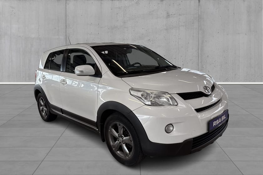 Bilde 4 av Toyota Urban Cruiser 1,4l 90HK Skinnseter Hengerfeste