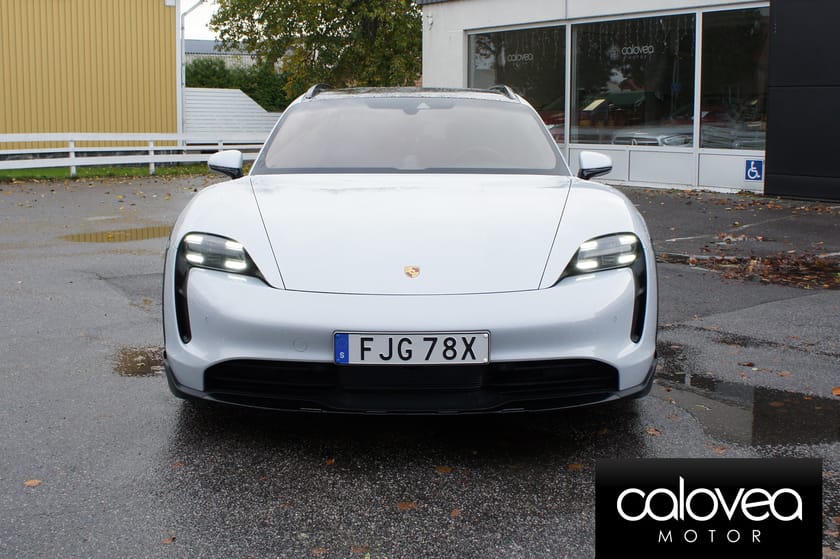 Bild 3 av Porsche Taycan 4 Cross Turismo AWD - Panorama, Värmepump