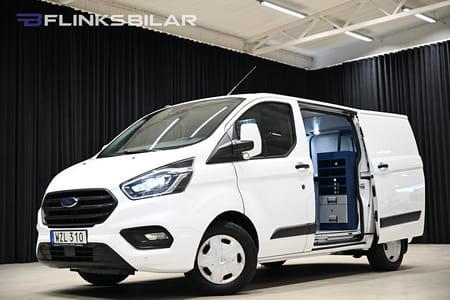 Ford Transit Custom 300 130HK Inredd|Dubbeldörr|LED|Drag|Värmare|EnÄgare