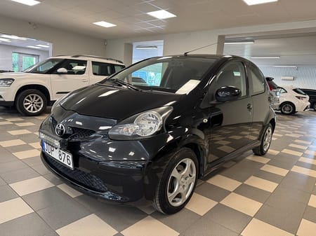 Toyota Aygo 5-dörrar 1.0 VVT-i Automat B-kamera Värmare