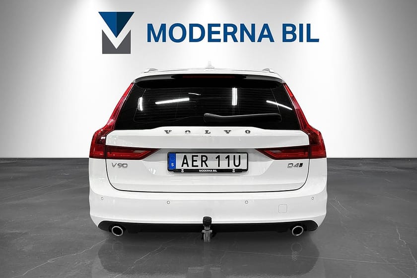 Bild 4 av Volvo V90 D4 AWD Momentum D-värm Adaptiv Drag Navi PDC 190hk