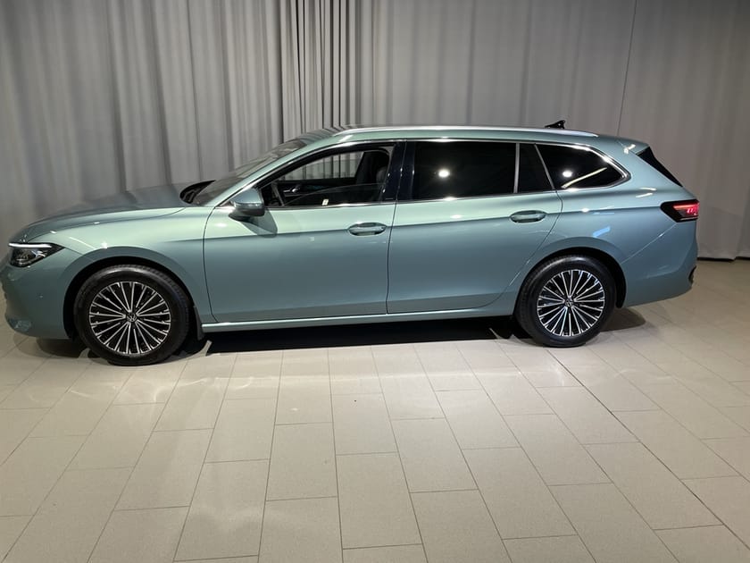Bild 3 av Volkswagen Passat Sportscombi SC Elegance 1.5 eTSI DSG, Drag/Värmare 150hk