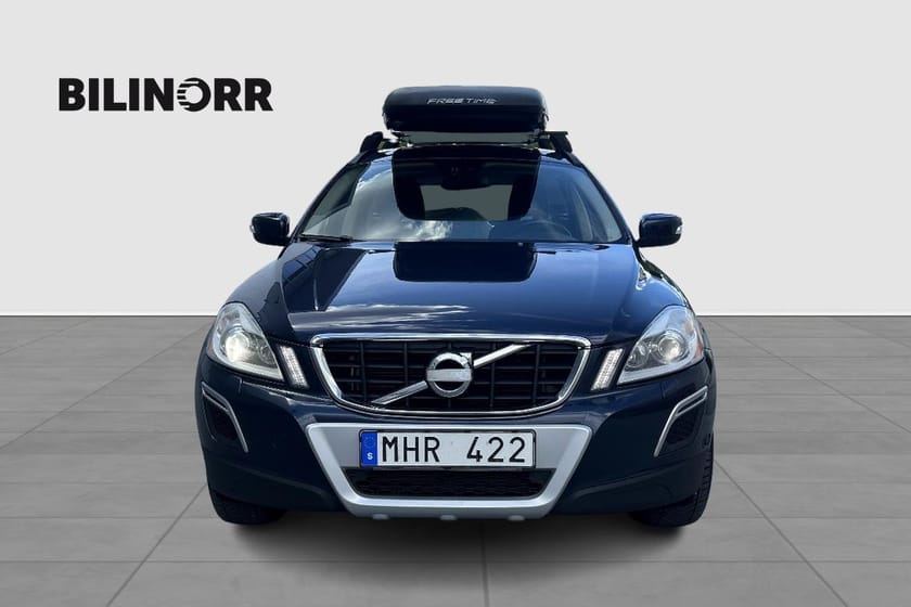Bild 1 av Volvo XC60 D + AWD D3 Momentum