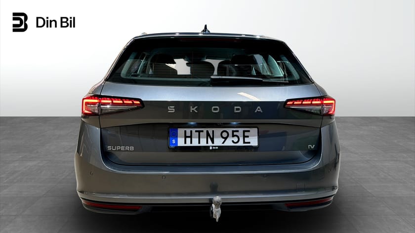 Bild 5 av Škoda Superb iV Kombi Selection DSG Drag