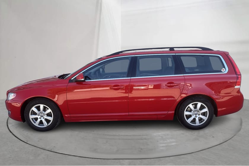 Bild 2 av Volvo V70 II D2 (115hk) Momentum