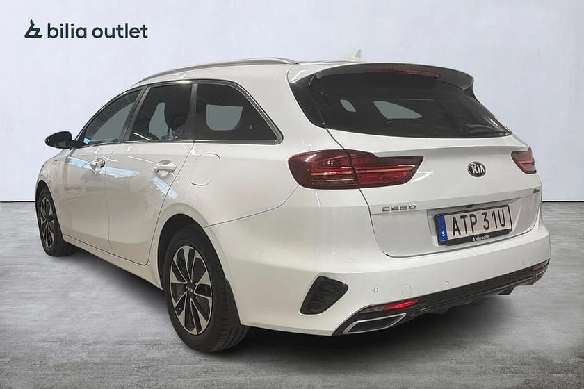 Bild 3 av Kia Ceed Sportswagon Plug-in Hybrid Nyservad Nybesikt B-kam Navi