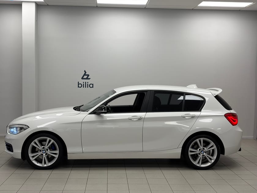 Bild 2 av BMW 120d xDrive