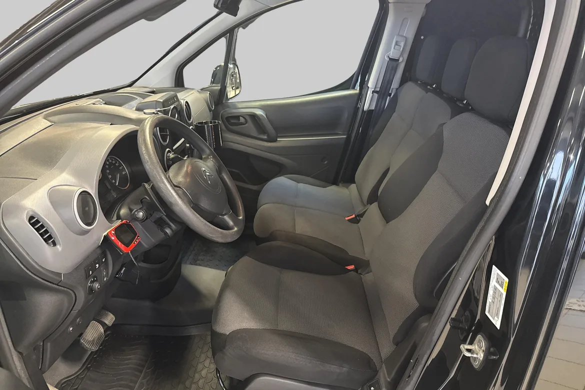 picture of a car