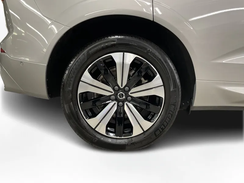 Bild 13 av 13 – Volvo XC60 T6 Plus Dark Nordic Edition Plus Nordic Edition