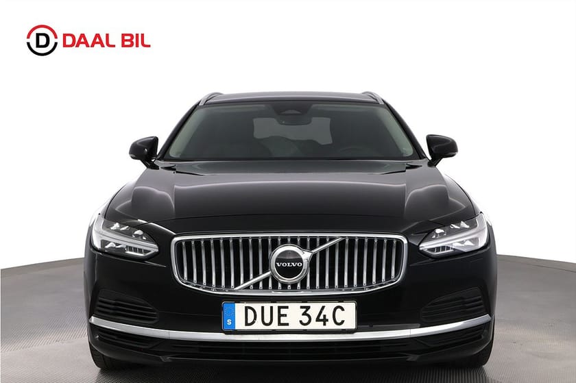 Bild 2 av Volvo V90 RECHARGE T6 AWD 18,8 kWh 350HK CORE DRAG B-KAM NAVI
