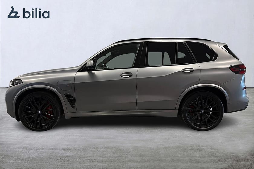 Bild 3 av BMW X5 xDrive50e xDrive 50e M-sport Pro | Panorama | Drag | 360