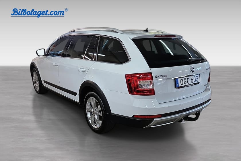 Bild 4 av Škoda Octavia Scout Combi 2.0 TDI / RS 4x4