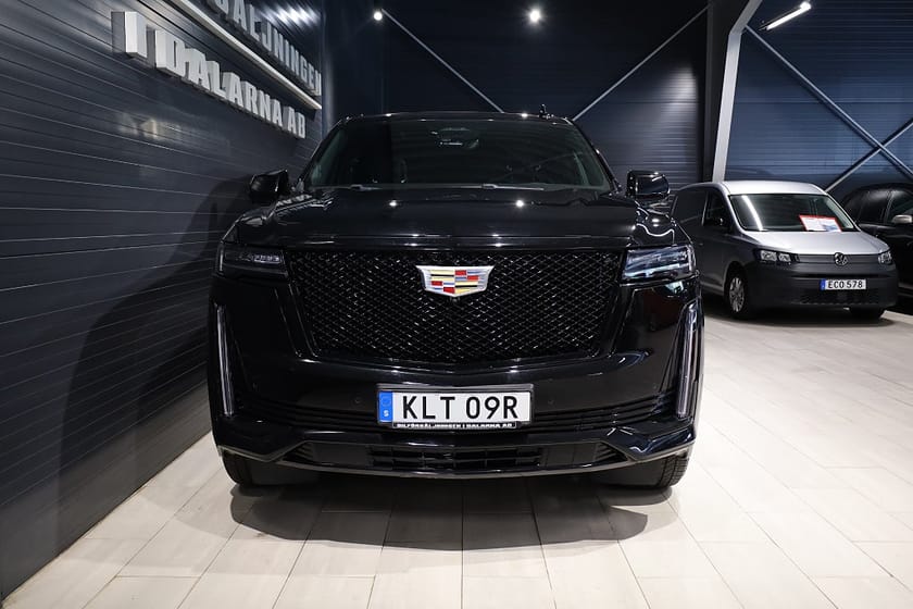 Bild 2 av Cadillac Escalade 600 4WD 6.2 V8 Hydra-Matic 426hk 8-Sits Moms/Lågskattad