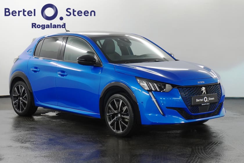 Bilde 1 av Peugeot e-208 GT 136 hk Panorama glasstak, Adaptiv Cruise