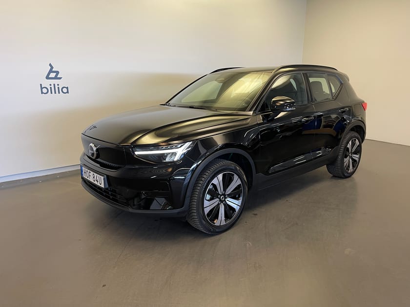 Bild 1 av Volvo XC40 Recharge Core/ Dragkrok/ Navigation/ 10.000 Tillbehör/