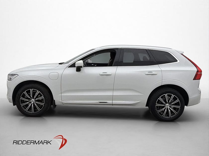 Bild 4 av Volvo XC60 T8 AWD Inscription 392hk Pano H/K Orrefors VOC