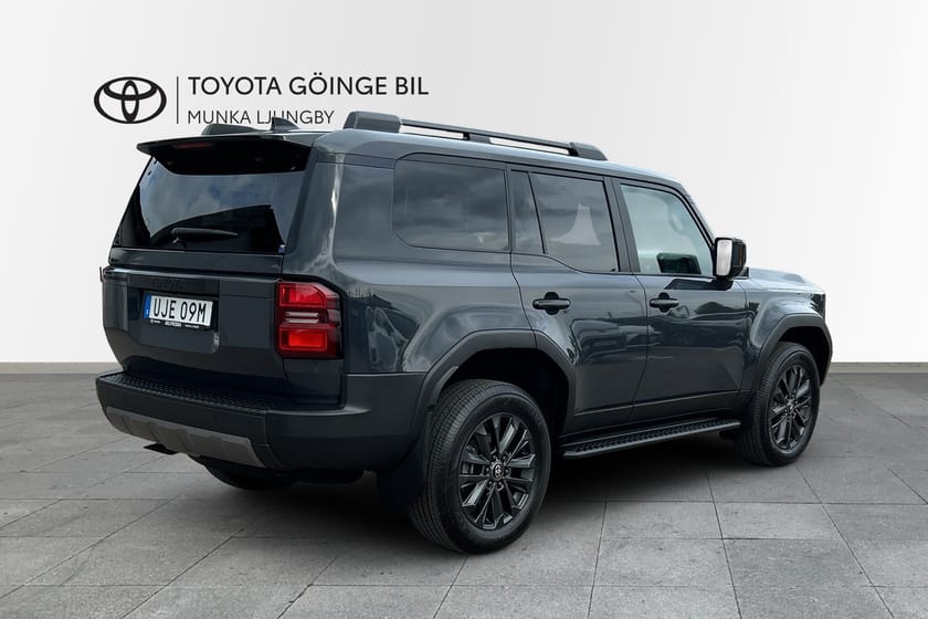 Bild 3 av Toyota Land Cruiser 2.8 D-4D Aut8 4WD Executive 5-sits