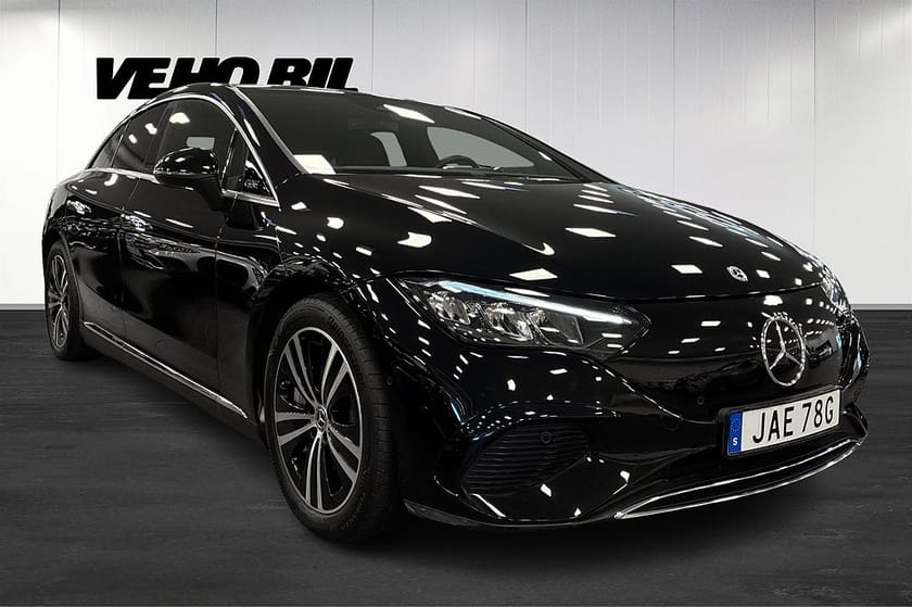 Bild 2 av Mercedes-Benz EQE 300 Electric Art Backkamera Drag Carplay Panelbelysning