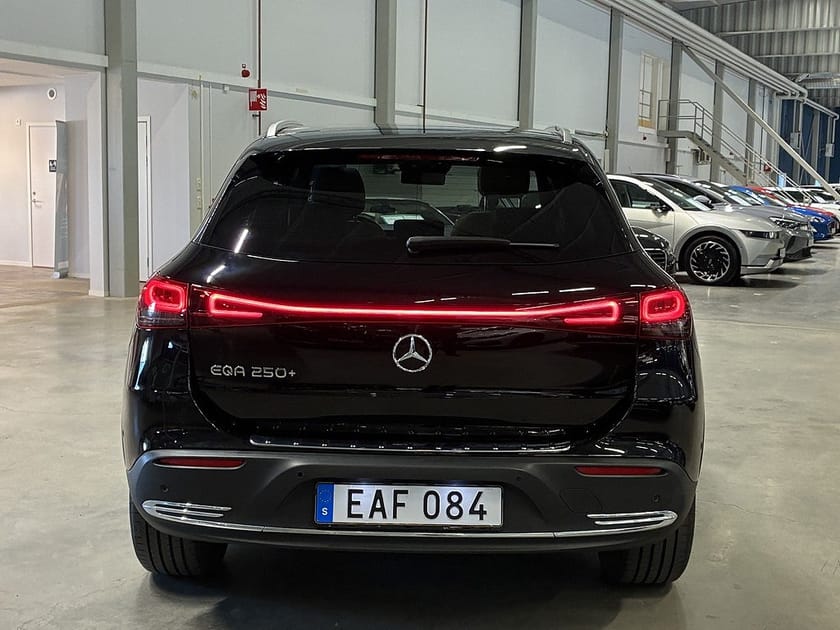 Bild 5 av Mercedes-Benz EQA 250+ Progressive Line