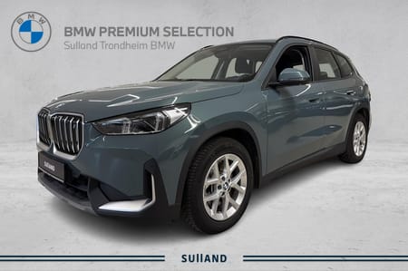 BMW iX1 xDrive30 Hengerfeste / Sportsseter / BSI