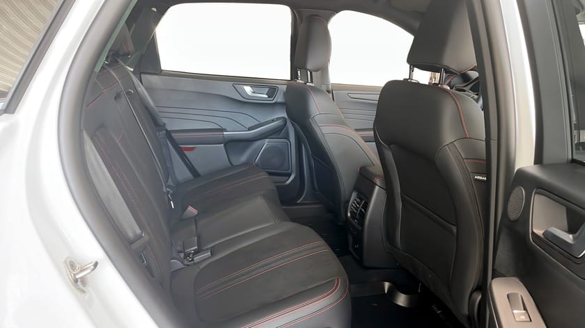 Bild 5 av Ford Kuga Plug-In Hybrid ST-LINE X 2.5 PHEV FWD 243HK
