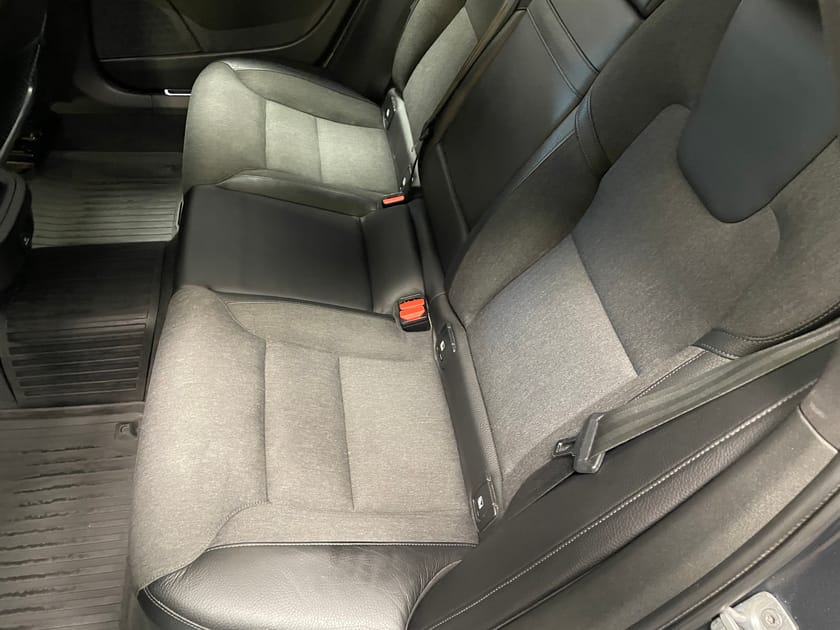 Bild 5 av Volvo V90 D3 Momentum Advanced Edition