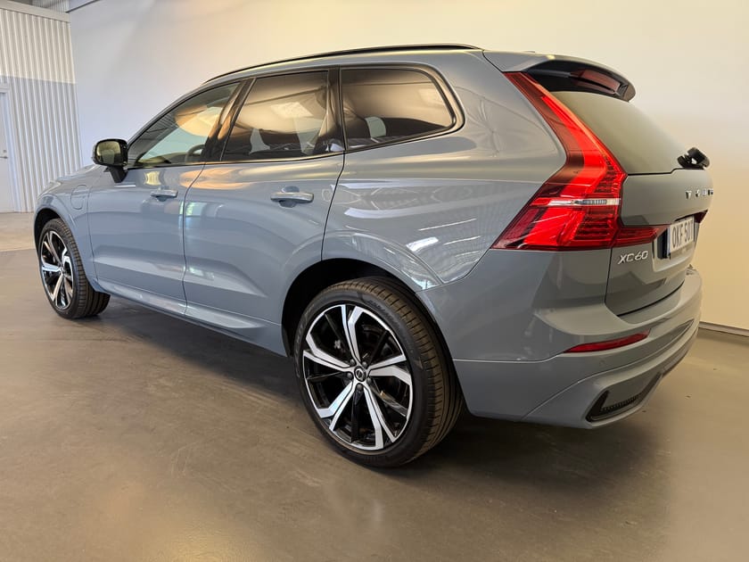 Bild 3 av Volvo XC60 Recharge T6 Plus Dark