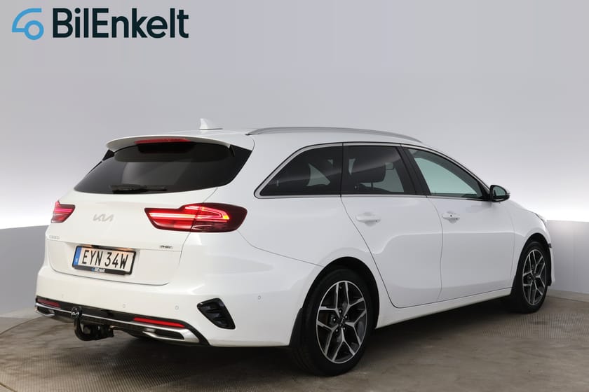 Bild 3 av Kia Ceed Sportswagon Plug-in Hybrid SW Advance Plus 2 Pano Drag Kamera
