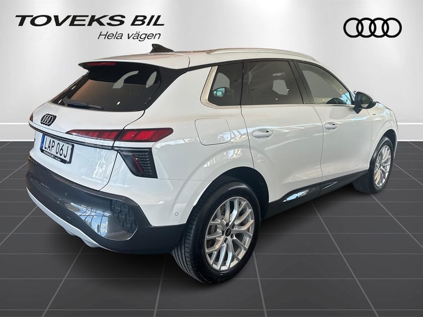 Bild 2 av Audi Q3 e-hybrid SUV 272HK Dragkrok/tonade