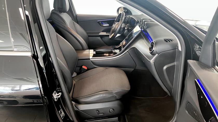 Bild 3 av Mercedes-Benz GLC 300 d e 4MATIC DE 9G-TRONIC 333HK DRAG KAMERA VÄRMARE