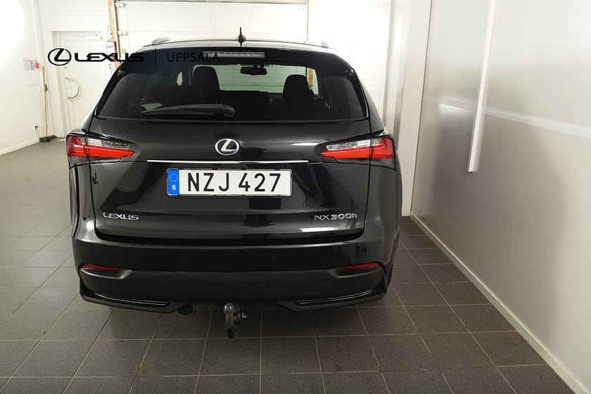 Bild 4 av Lexus NX 300h AWD
