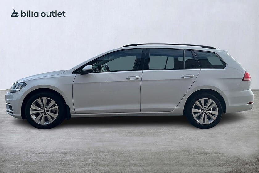 Bild 3 av Volkswagen Golf Sportscombi 1.6 TDI Base 116hk Drag Kamera Carplay