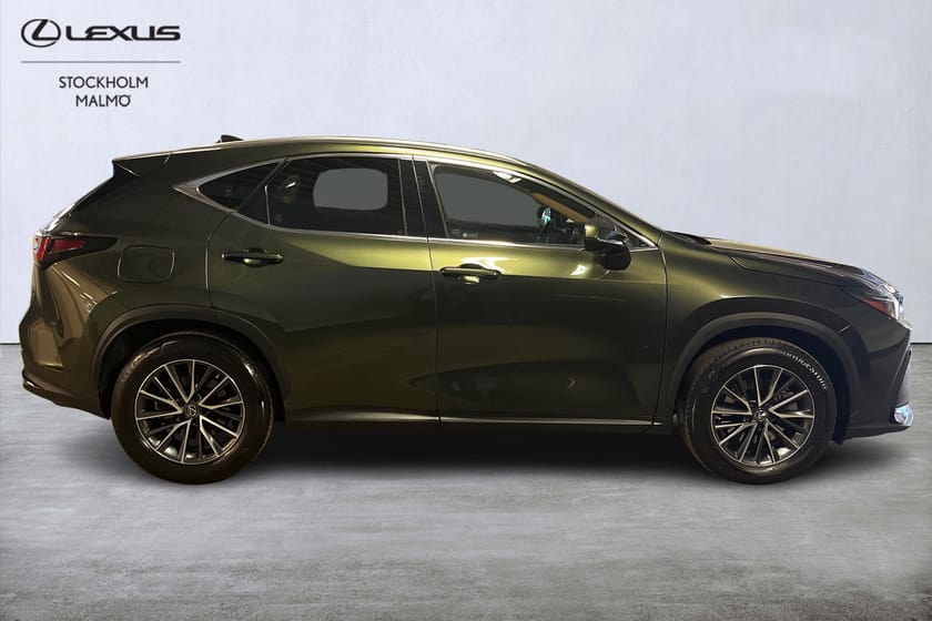 Bild 5 av Lexus NX 450h+ Exectuive Teknikpaket Taklucka Dragkrok HuD 360-kamera