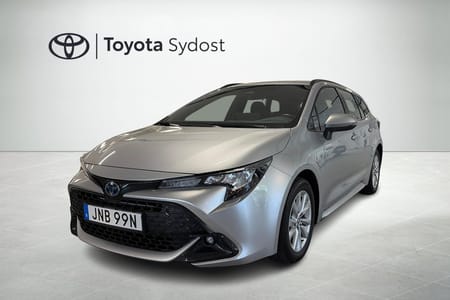 Toyota Corolla Touring Sports Hybrid Active Navigation Adaptiv Farthållare Backkamera