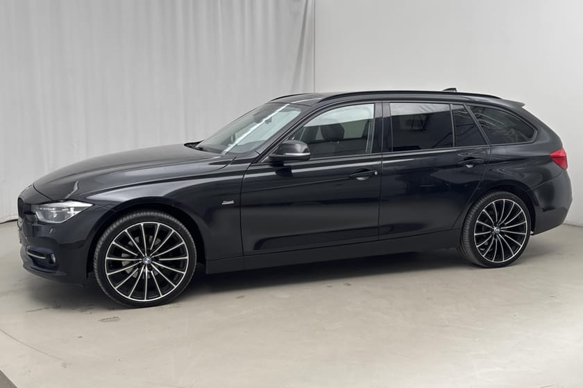 Bild 2 av BMW 320d xDrive Touring 320 Touring, F31 (190hk) Sport Line GPS