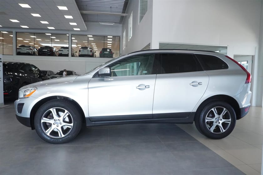 Bild 3 av Volvo XC60 D4 AWD Momentum DE Drag VoC