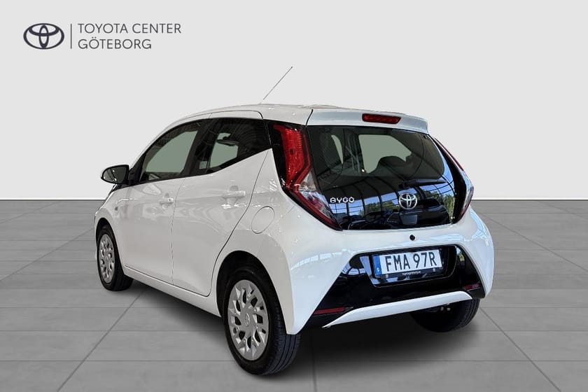 Bild 4 av Toyota Aygo 1,0 5-D X-PLAY M/T SMARTPHONE INTEGRATION